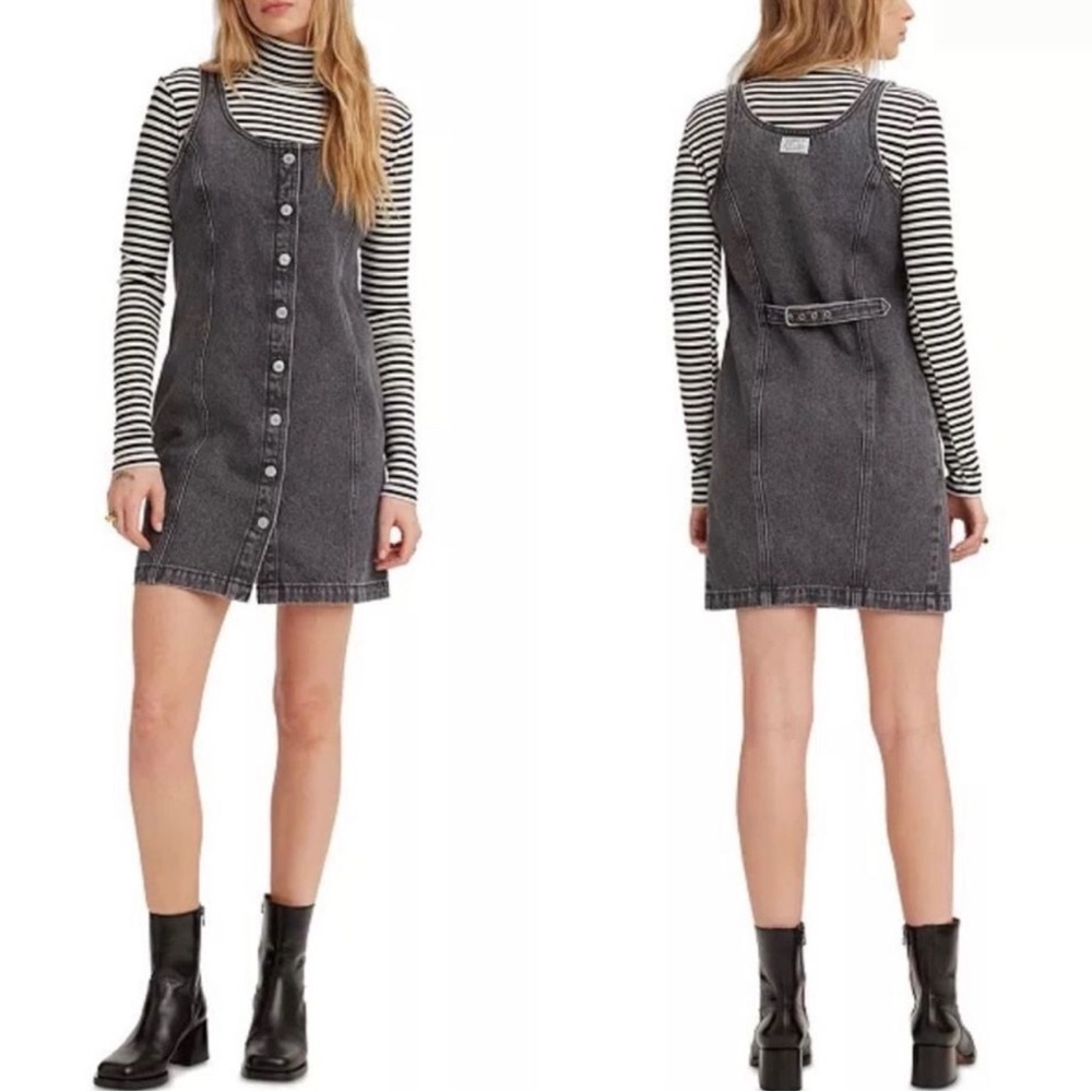 NWT Levi's Denim Dress - has hidden side pockets - Size Large